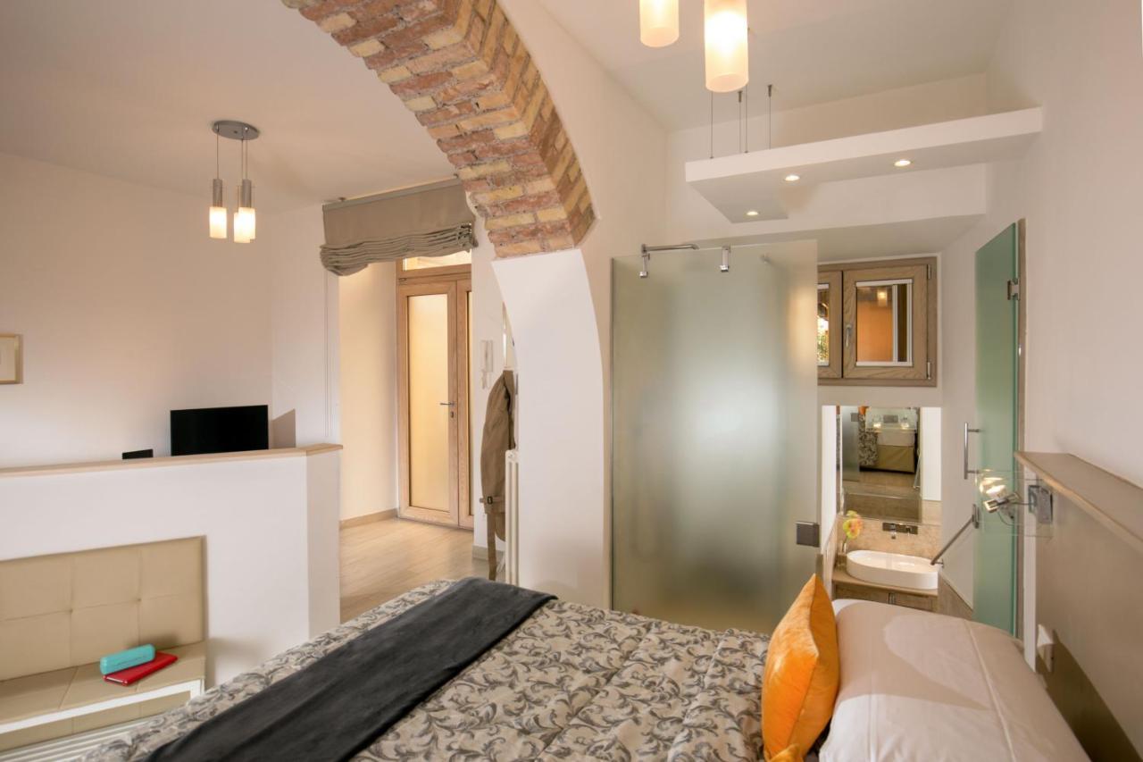 Vatican Studio Apartment Рим Экстерьер фото